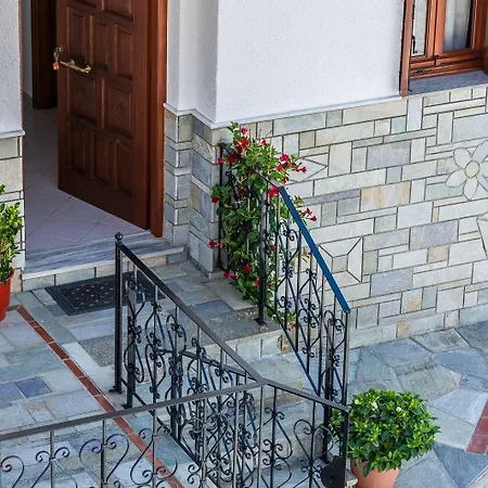 House Of Gardenia * Μακρυράχη