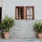 Case de vacanță House Of Gardenia