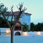 House Of Gardenia Makrirrákhi