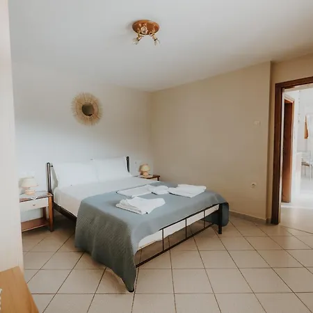 House Of Gardenia Holiday home