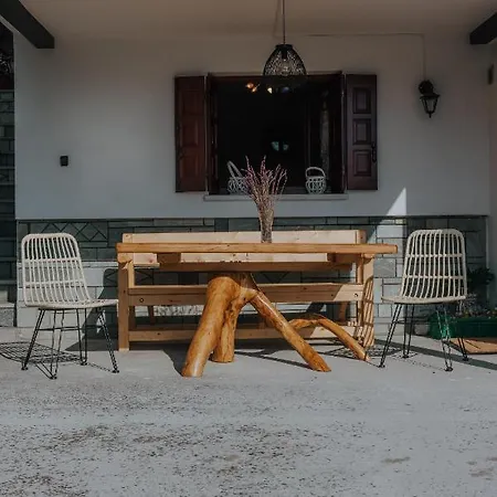 House Of Gardenia Holiday home Makrirrakhi