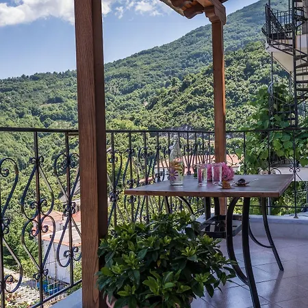 House Of Gardenia Holiday home Makrirrakhi