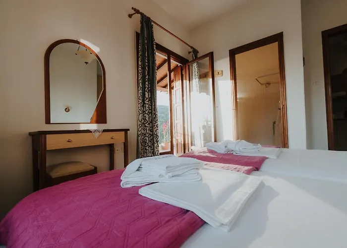 House Of Gardenia Makrirrákhi