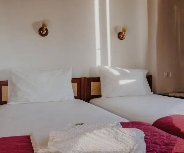 House Of Gardenia * Makrirrakhi