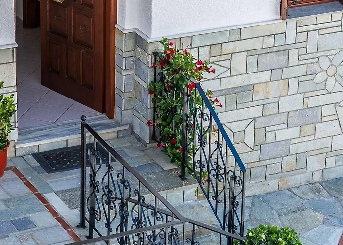 House Of Gardenia * Makrirrakhi